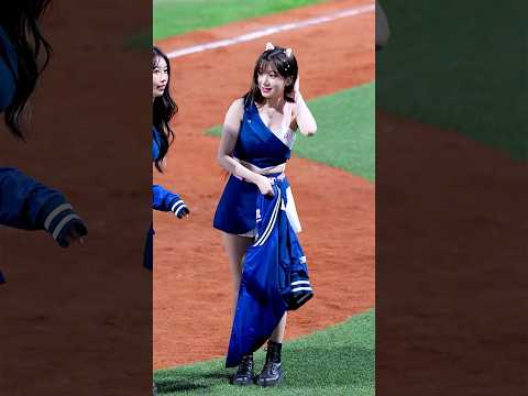 점퍼만 벗었을 뿐인데 이주은(Lee Ju-Eun[李珠珢])치어리더