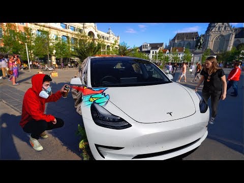 Spray Painting My Car IN PUBLIC !