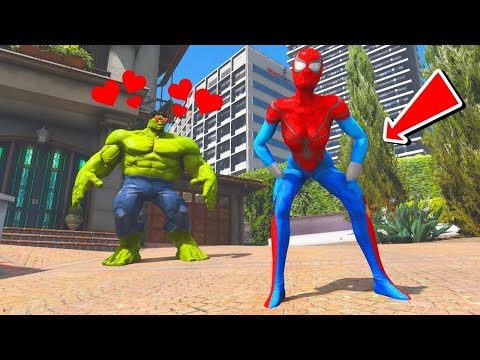 HULK SE APAIXONOU PELA NAMORADA DO SPIDERMAN no GTA 5