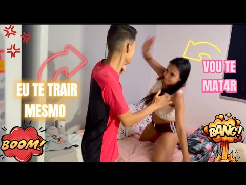 FINGi QUE TRAI A LELLY. TR0LAGEM