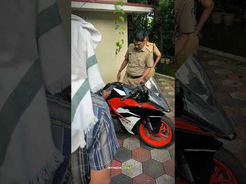 "🚨 KTM RC 390's New Color: Jaw-Dropping Police Reactions Caught on Camera! 🔥"