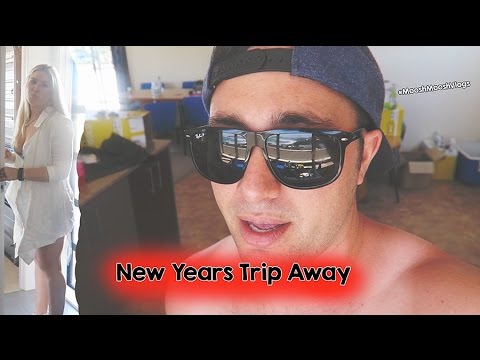 New Years Trip Away | MooshMooshVlogs