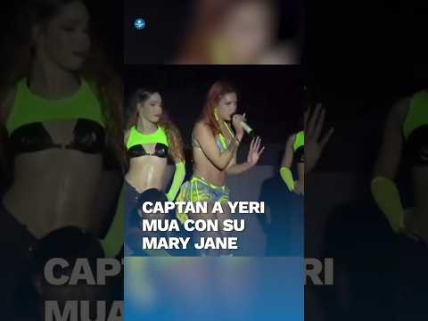 Yeri Mua le “quema las patas al diablo” en su presentación en el Carnaval de Veracruz #shorts