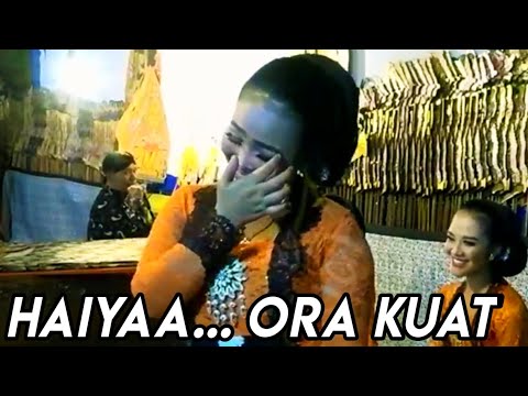 Sinden Ayu & Elisha di Garap Pak Seno Sampai Ngakak