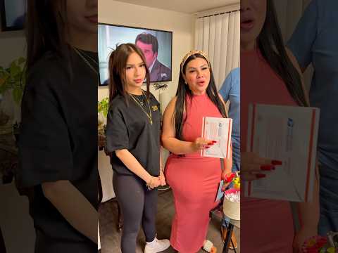 Le llegaron los papeles a Maricarmen