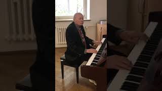 Brillanter Maestro Alexander Merlin . Probe, Vorbereitung für ein Konzert zu seinem 100.Geburtstag.
