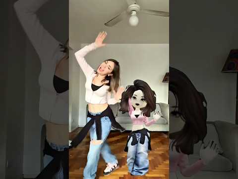 HEAR ME NOW en ROBLOX con mi avatar JSJSJS