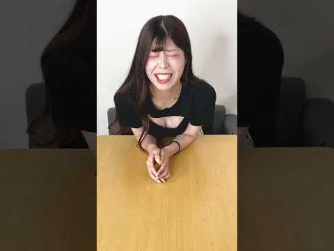 胸の谷間にハサまるまでピンポン球投げてみたww #shorts