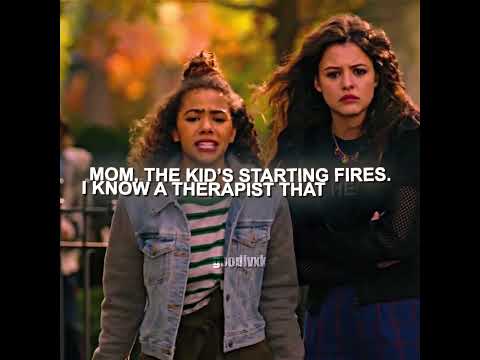 "it's on fire"... 😭 || ginny and georgia #shorts