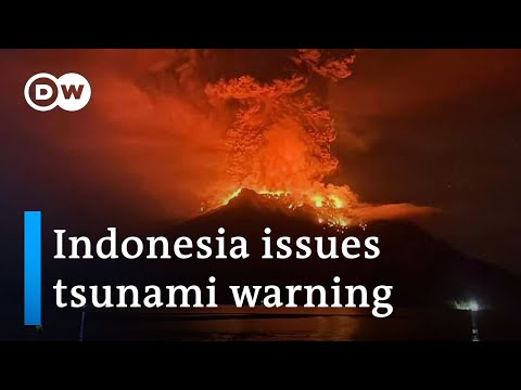 How the Mount Ruang volcano has suddenly become a major threat to its surroundings | DW News