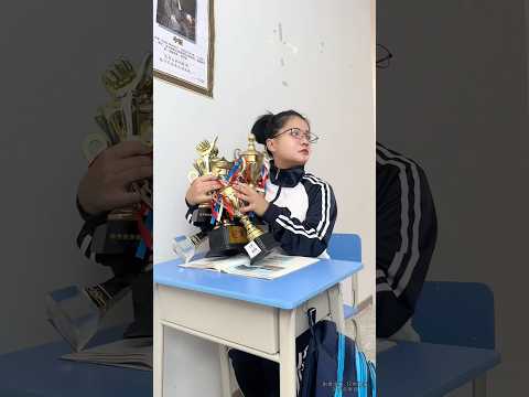 Cuando me cambié a la clase de genios.