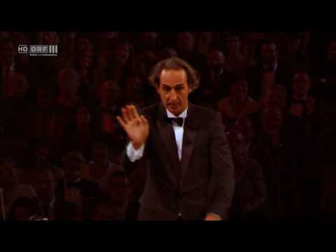 Alexandre Desplat conducts "The Secret Life of Pets" in Vienna