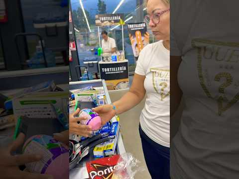 Mi mamá es una alcahueta😕 #shorts #video #youtubeshorts #viralvideo