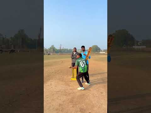 Chhakka 😂🏏#cricket #cricketlover #trend #trending #comedy #funny #funnyvideo #top #viralvideo