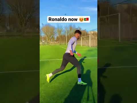 Cristiano Ronaldo amazing skills & goals 😍 #shorts ￼