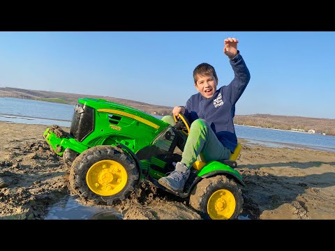 Darius and the Muddy Road Tractor Adventure