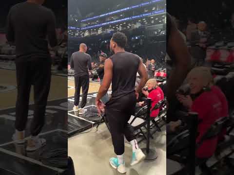 <div>SPIDA & His Dad Share a moment in Brooklyn! 🕷🔥| #Shorts</div>