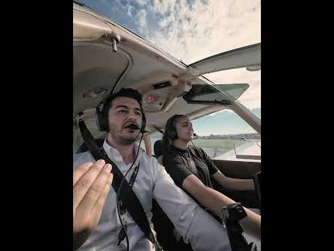 Öğrenci pilot uçağı kaldırırken anlık stall oluyor