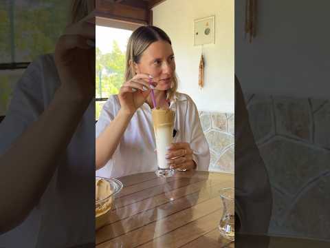 Babam ile yeni bir tadım: WHIPPED HONEY COFFEE! 😜🥳😁 #tadım #kahve #coffee #whipped #honey