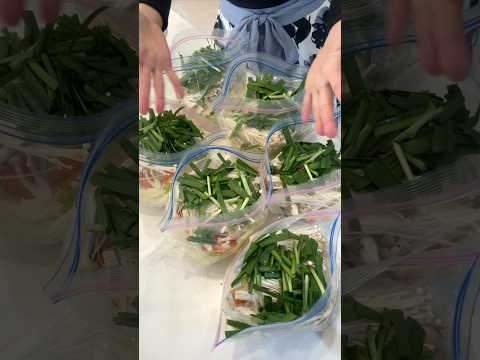 ズボラさんでもこれさえ知っておけば一生役立つ！私の冷凍鍋セットの作り方#冷凍野菜#冷凍ストック#一人鍋#作り置き