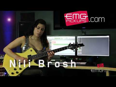 Nili Brosh plays "Summer Haze" on EMGtv