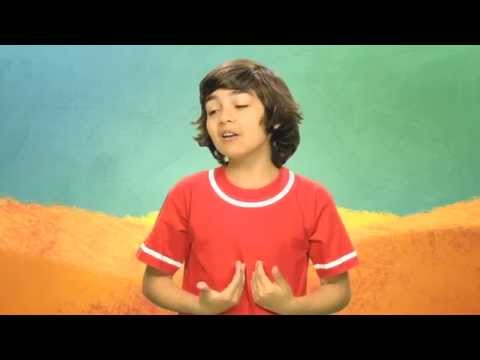 Sortie Gulli - Paul Ventimila interprète "L'Epouvantail" du conte musical "Martin et les fées"