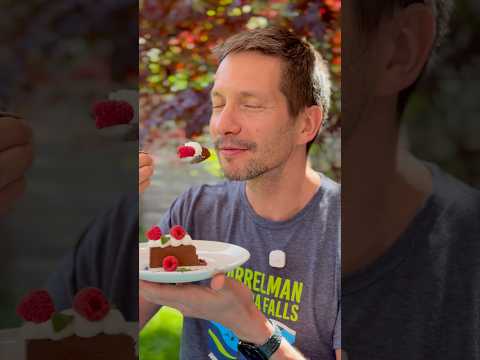 Что мы едим в обычной жизни за кадром 🍓 Шоколадный мусс из морозилки