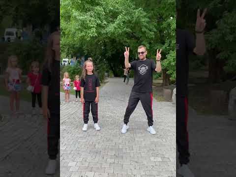 Танцуем шафл! Девочка топ🔥