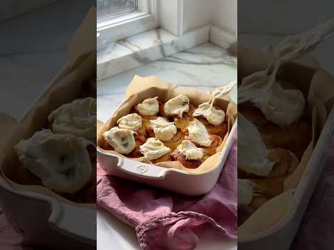 Rhubarb Rolls!