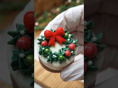 How to Make CHRISTMAS mini Cakes at home☃️SIMPLE Cake Recipe