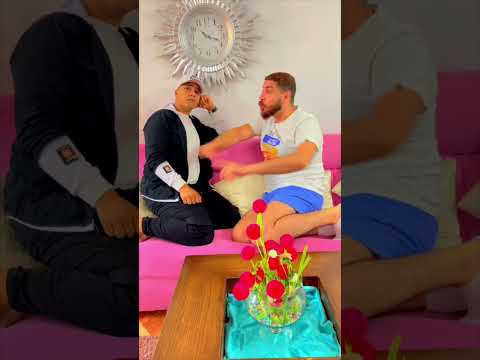 لما امك تعمل مقلب انها ماتت وتطلع عايشه🥹