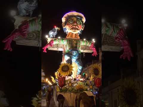 GIANT animatronic of #TheScarecrow in Italy! #float #animatronic #jimmckenzie #scarecrow #parade