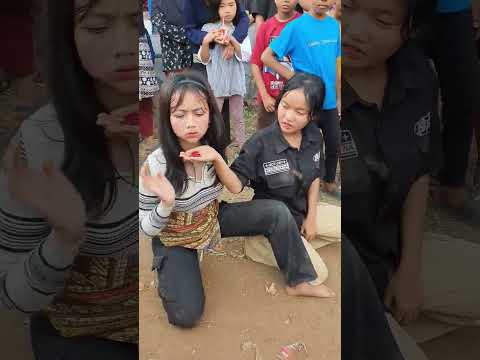 Zahra disuruh makan Bunga Gax Mau #shorts