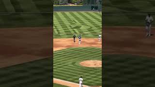Shohei Ohtani llega a 51 juegos embasandose Haciendo historia el DH de los Dodgers #dios #ohtani