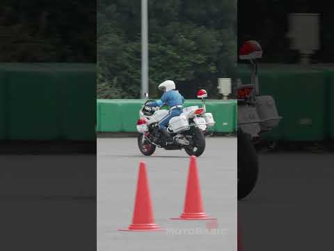 豪雨で勝った白バイ女王、ドライでは余裕だった！PART3 The amazing riding skills of Japanese female police motorcycle officers