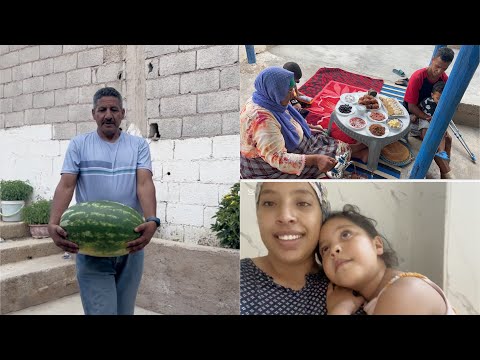 واخيراً جا الصباغ شوفوا كيف غيرنا البيت 🤔مزال الناس كيجيوا يشوفوا حميد 🤲بغيت رايكم 🤔