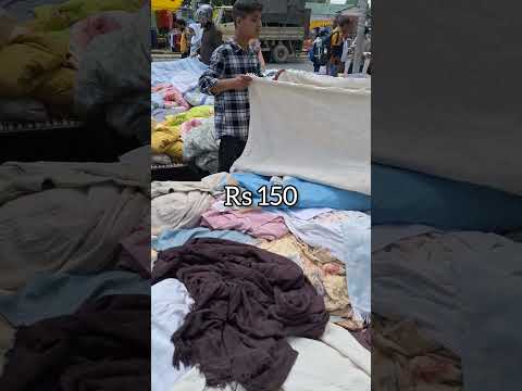 TRENDING🔥video Sunday Market Srinagar #youtubeshort  #youtubeshorts #kashmir #shopping