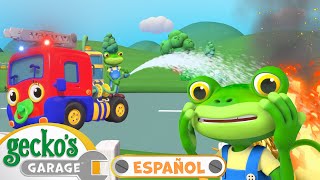 Bebé Camión de Bomberos 🚒🔥🐸 Garaje de Gecko | Carros para niños | Videos educativos