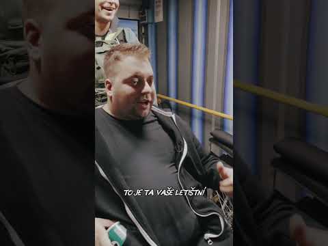 Borek má plošinu jak balík z Temu  #borek