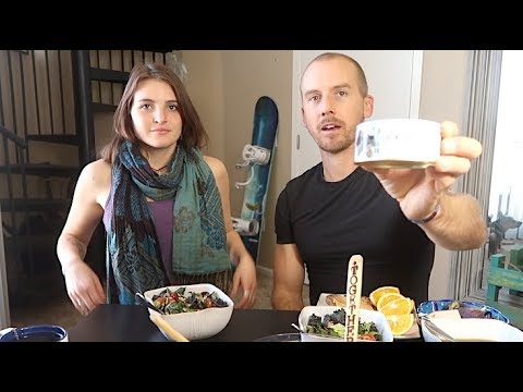 WE'RE A VEGAN COUPLE - HOW WE EAT CHEAP - Jake & Nicole