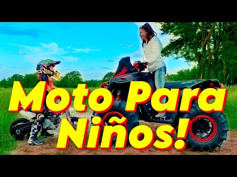 Den está conduciendo una Nueva Motocicleta! | Moto Para Niños!