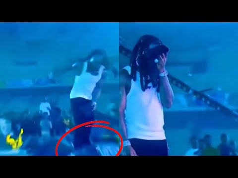 Moment Burna boy Left the Stage Angrily after a fan did this at Greater lagos Concert