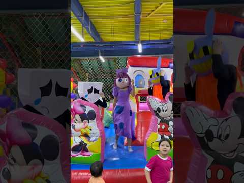?THEY ARE JUMPING ON TRAMPOLINE IN REAL LIFE? #jax #gangle #ragatha #amazingdigitalcircus