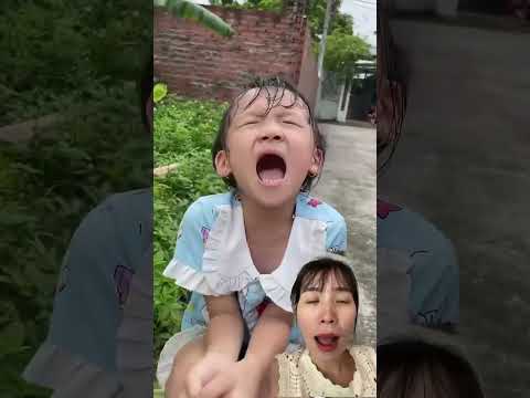 chú khỉ tốt bụng và anh chàng xấu tính #shorts