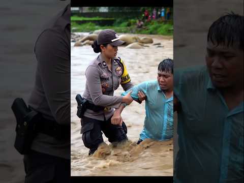 Palaku kejahatan Kabur ke sungai,Polisi Berhasil meringkusnya