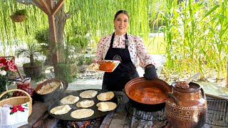 CHILES RELLENOS DE NOPALES Y QUESO EN SALSA ROJA!!