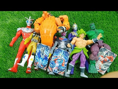 Menemukan Kotak Mainan Ultraman Zero Ultraman Ginga Monster Kaiju Mobil Lamborghini Kamen Rider