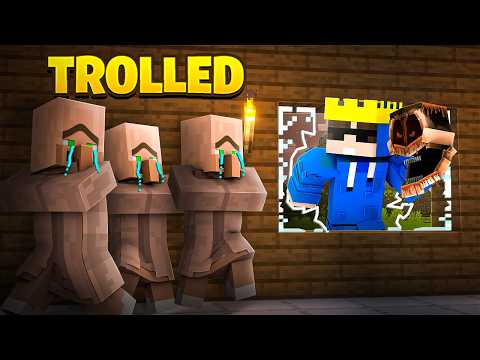 Trolling Villagers From SCARY MONSTERS In Minecraft..!