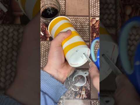 Эффект Манделы со стаканчиком Кока-Колы