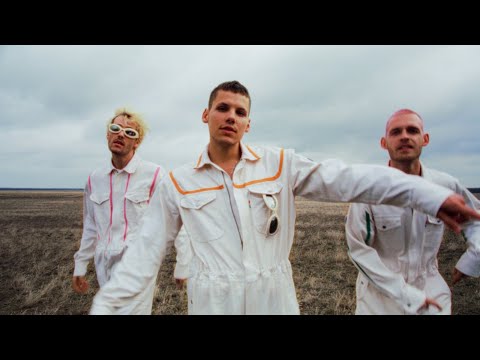 Nibiru Natives - Hold Me (Offizielles Musikvideo)